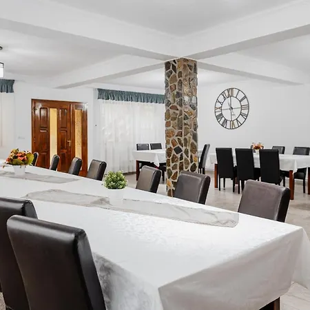Casa Ardeleana 3* Lotrioara