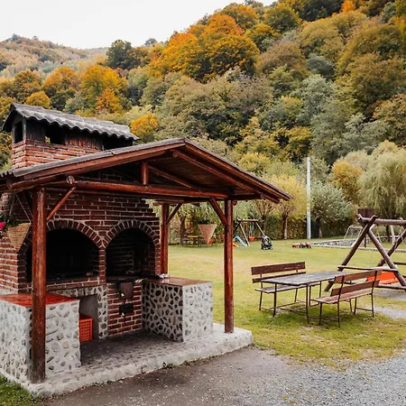 Casa Ardeleana 3* Lotrioara